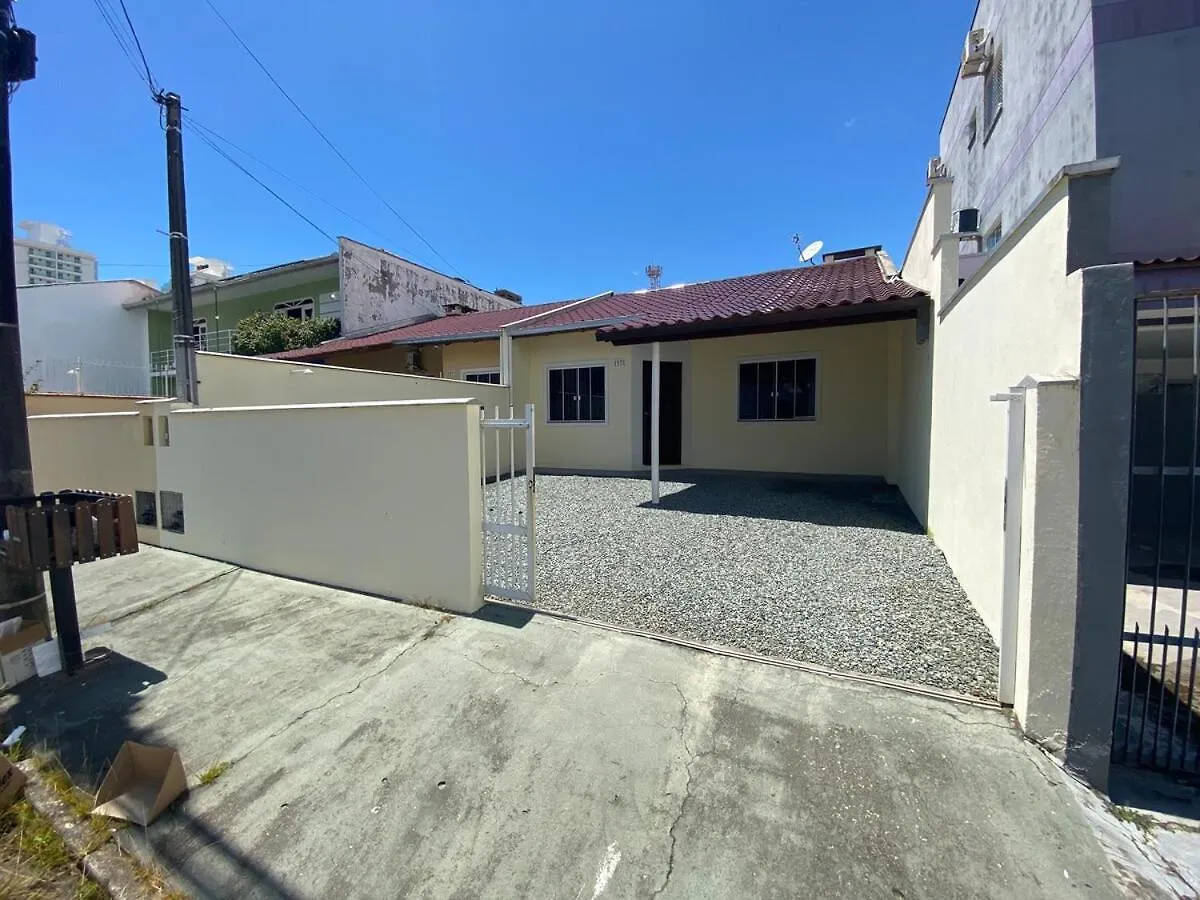 Casa A 350 Metros Da Praia Piçarras